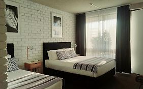 Cessnock Vintage Motor Inn